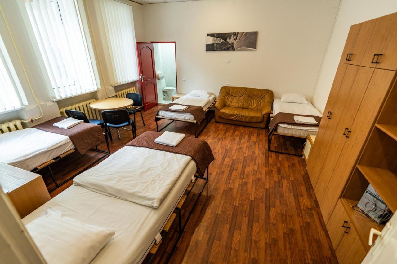 Klaipeda Inn Private Parking And Kitchen ภายนอก รูปภาพ