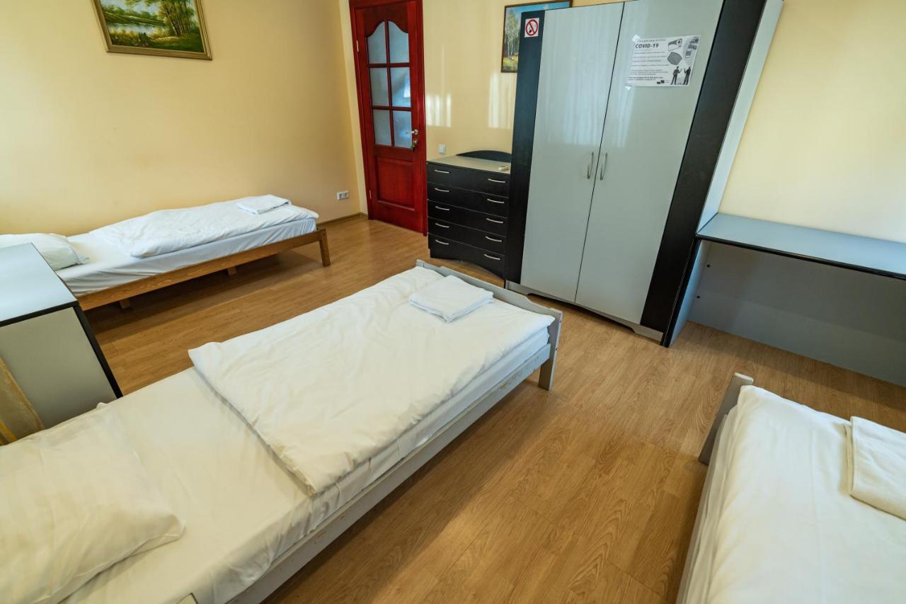 Klaipeda Inn Private Parking And Kitchen ภายนอก รูปภาพ