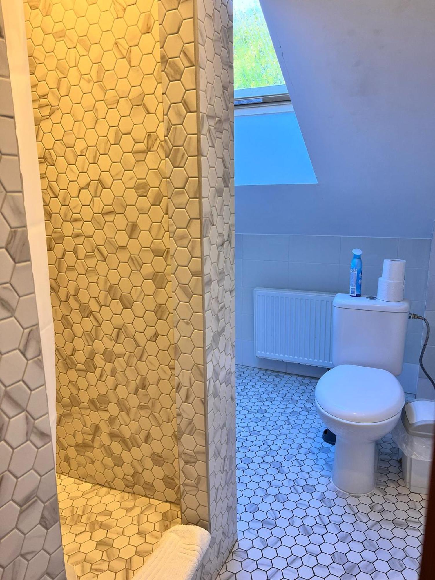 Klaipeda Inn Private Parking And Kitchen ภายนอก รูปภาพ