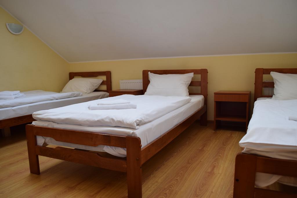 Klaipeda Inn Private Parking And Kitchen ภายนอก รูปภาพ